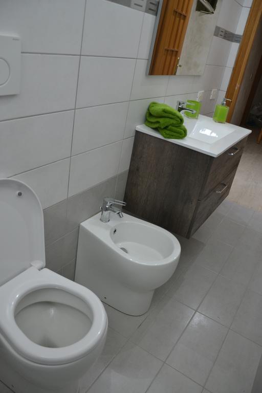 Casa Vacanza Sweet Home Giardini Naxos Exterior photo