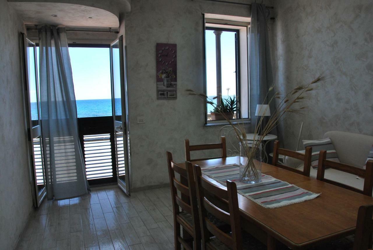 Casa Vacanza Sweet Home Giardini Naxos Exterior photo